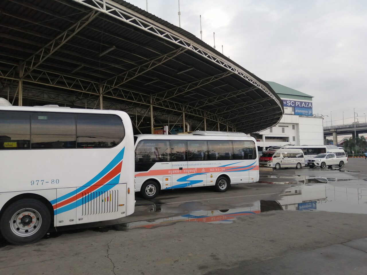 Minibus platforms at Sai Tai Mai, Bangkok's Southern Bus Terminal, where minivans to Hua Hin cost 180 to 220 baht for cheap travel Thailand
